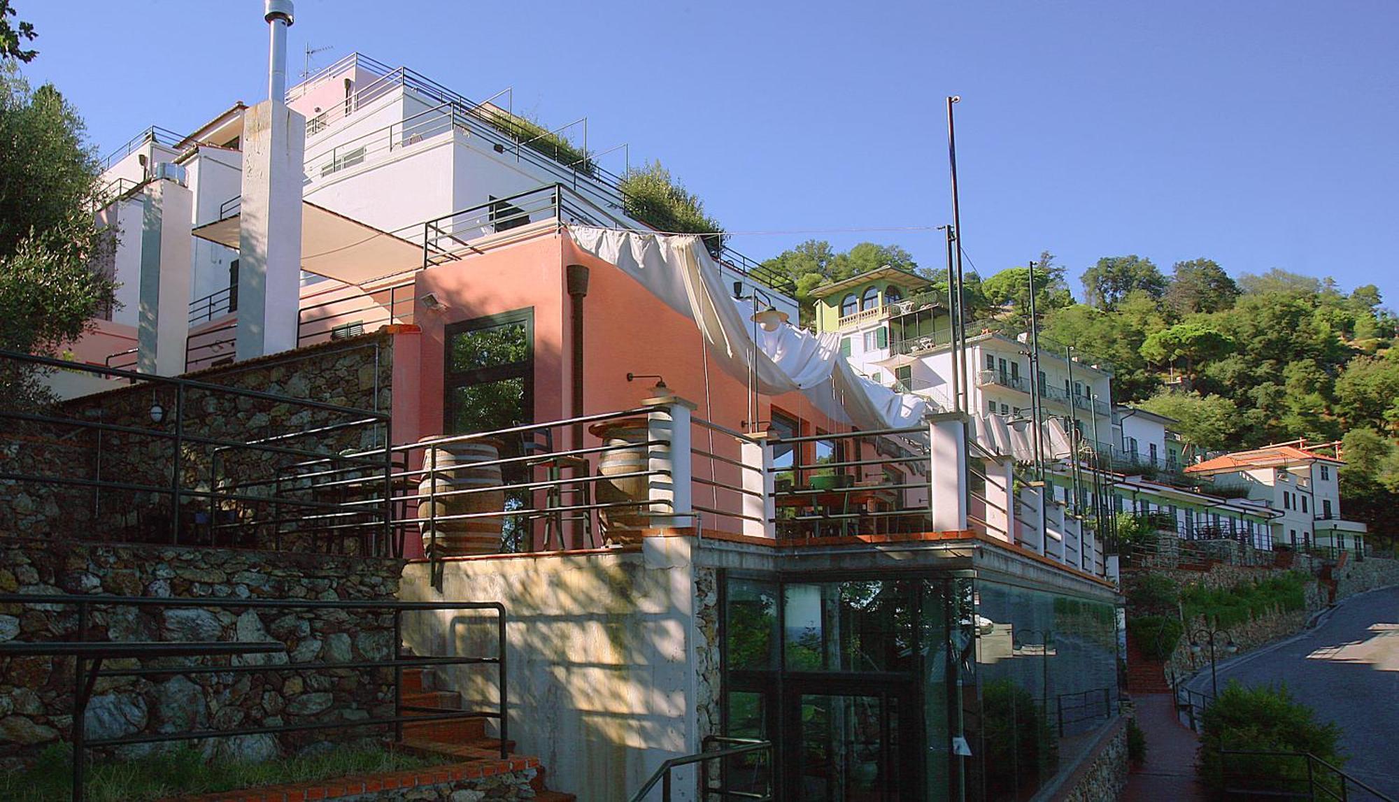 Residence Borgo San Sebastiano Bergeggi Exterior foto