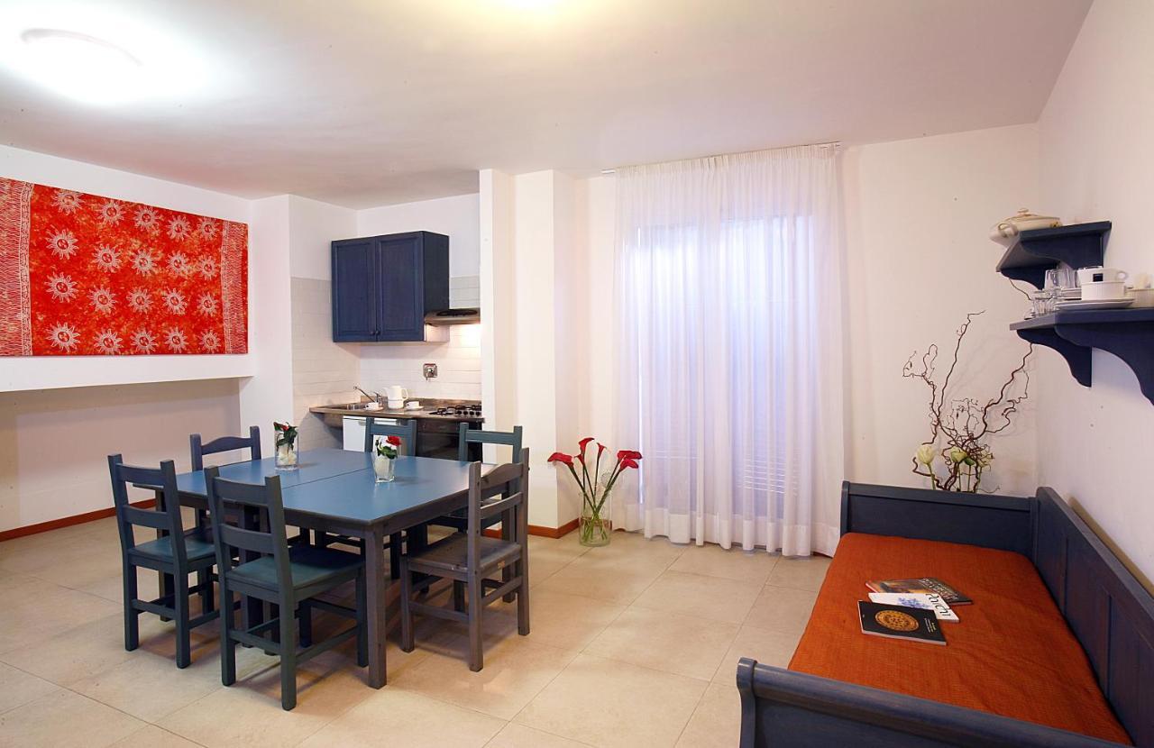 Residence Borgo San Sebastiano Bergeggi Habitación foto